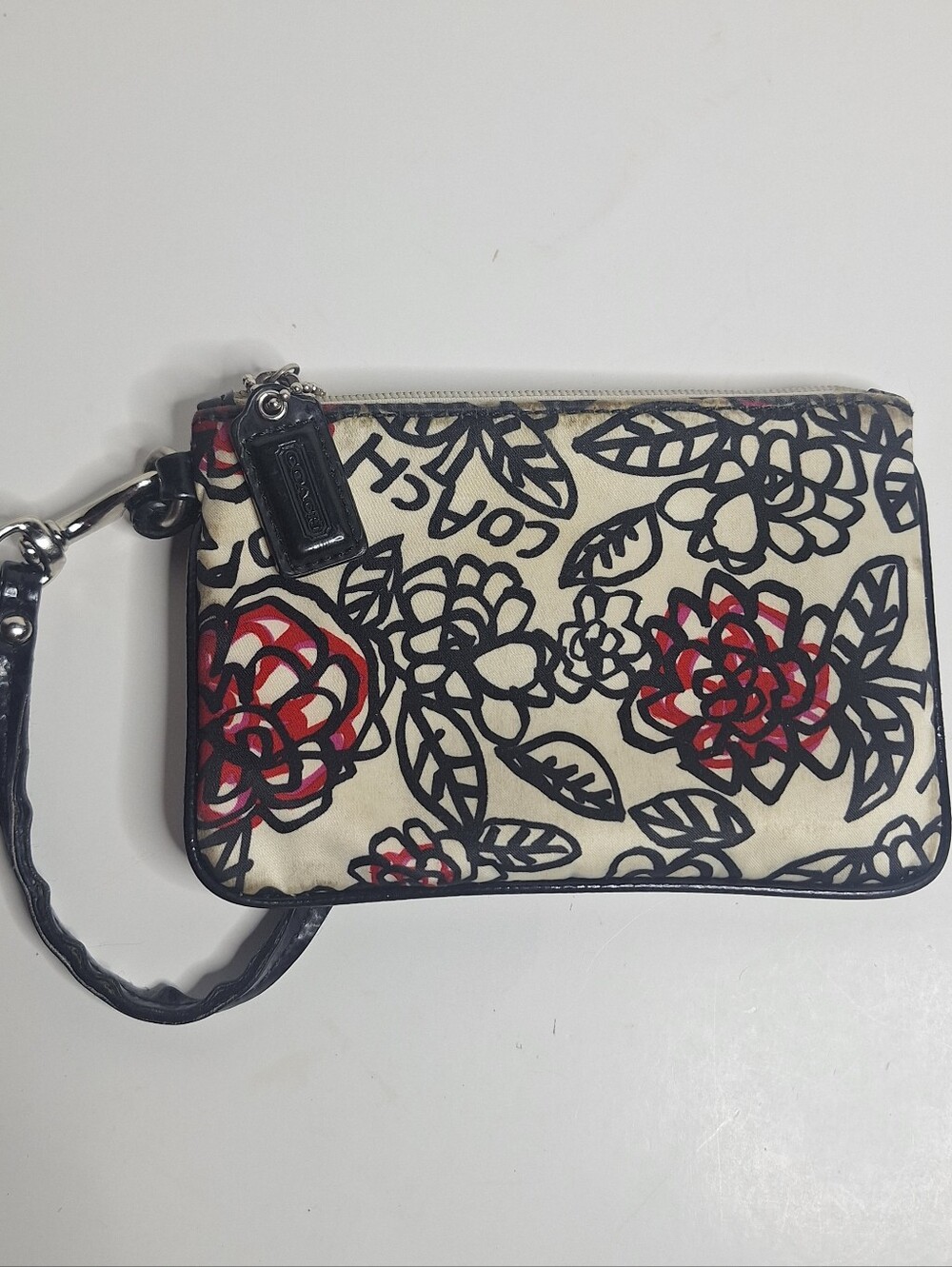 Coach Poppy Black White Graffiti Floral Wristlet Project W Wear Vintage